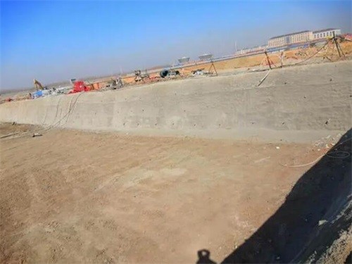 江孜高铁桩基础建设